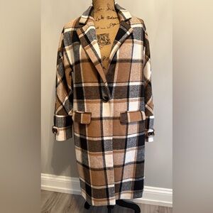 Listicle Plaid Trench Coat in Brown/Black/White